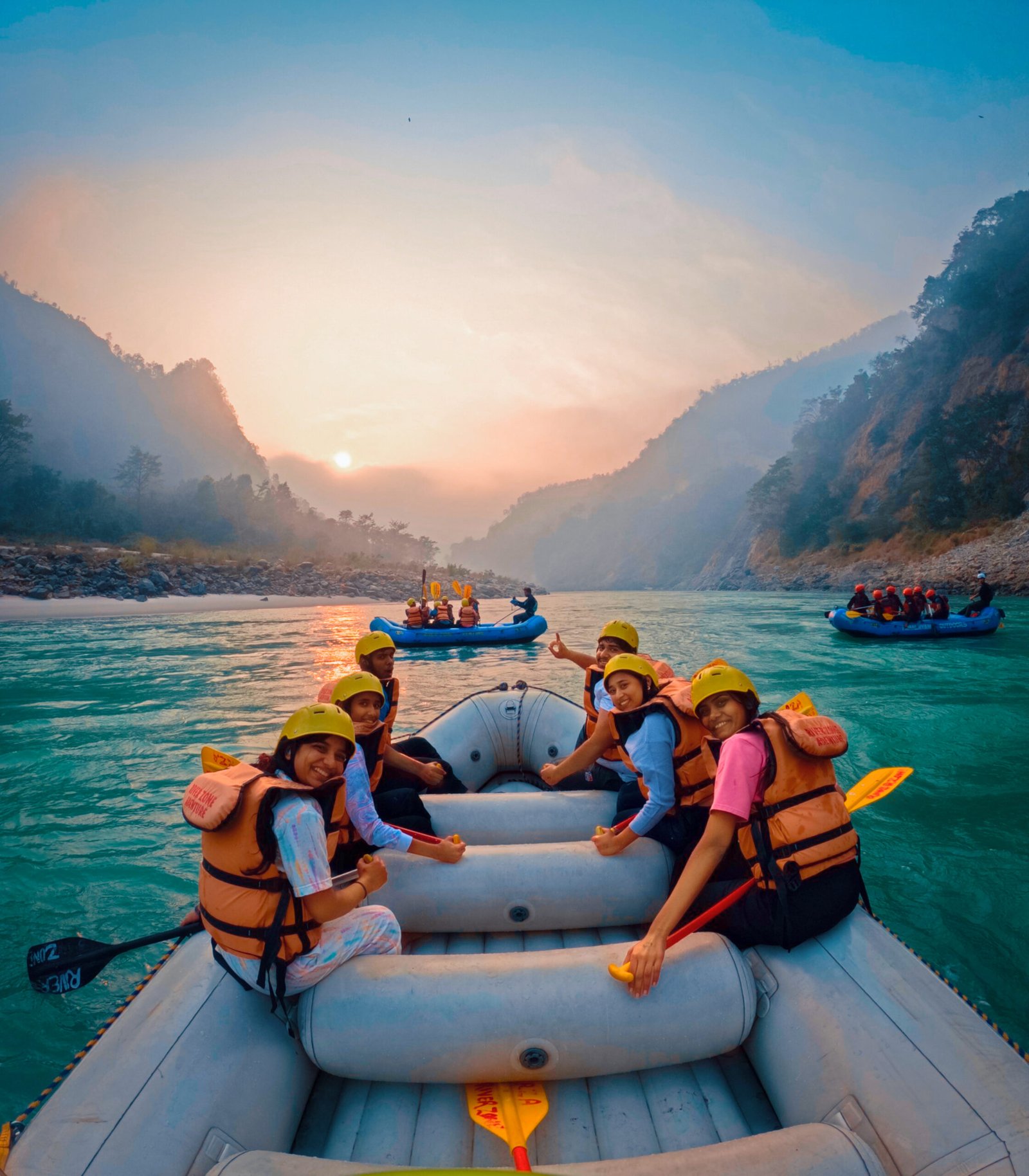 river rafting at rishikesh